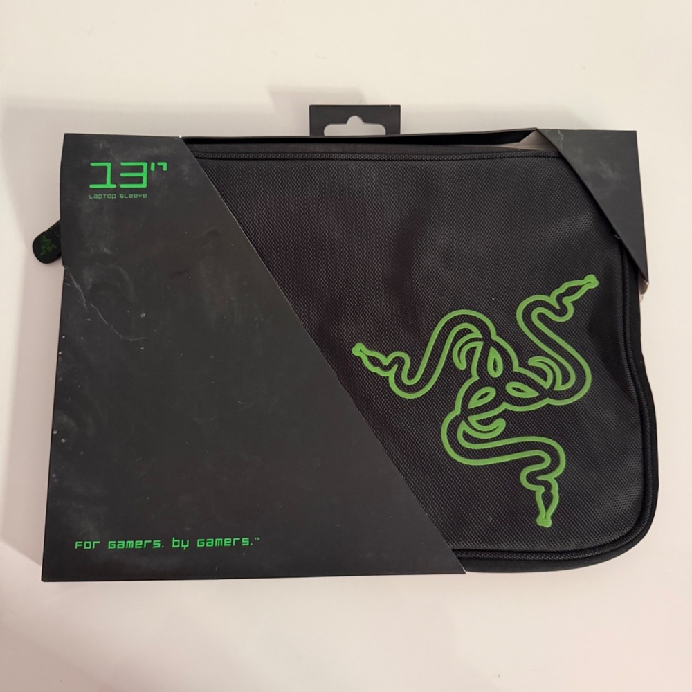 Razer 13" Black with Green Triple Head Snake Logo Nylon Laptop Sleeve